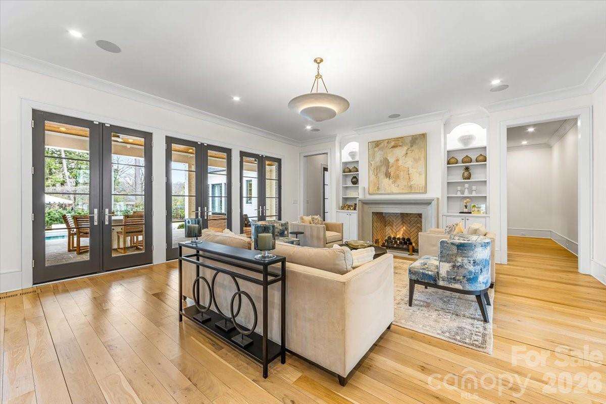 1614 Princeton Avenue Charlotte NC 28209
