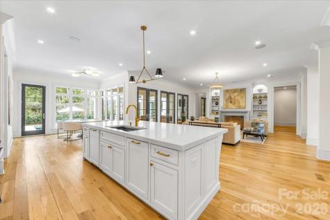 1614 Princeton Avenue Charlotte NC 28209
