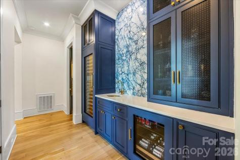 1614 Princeton Avenue Charlotte NC 28209