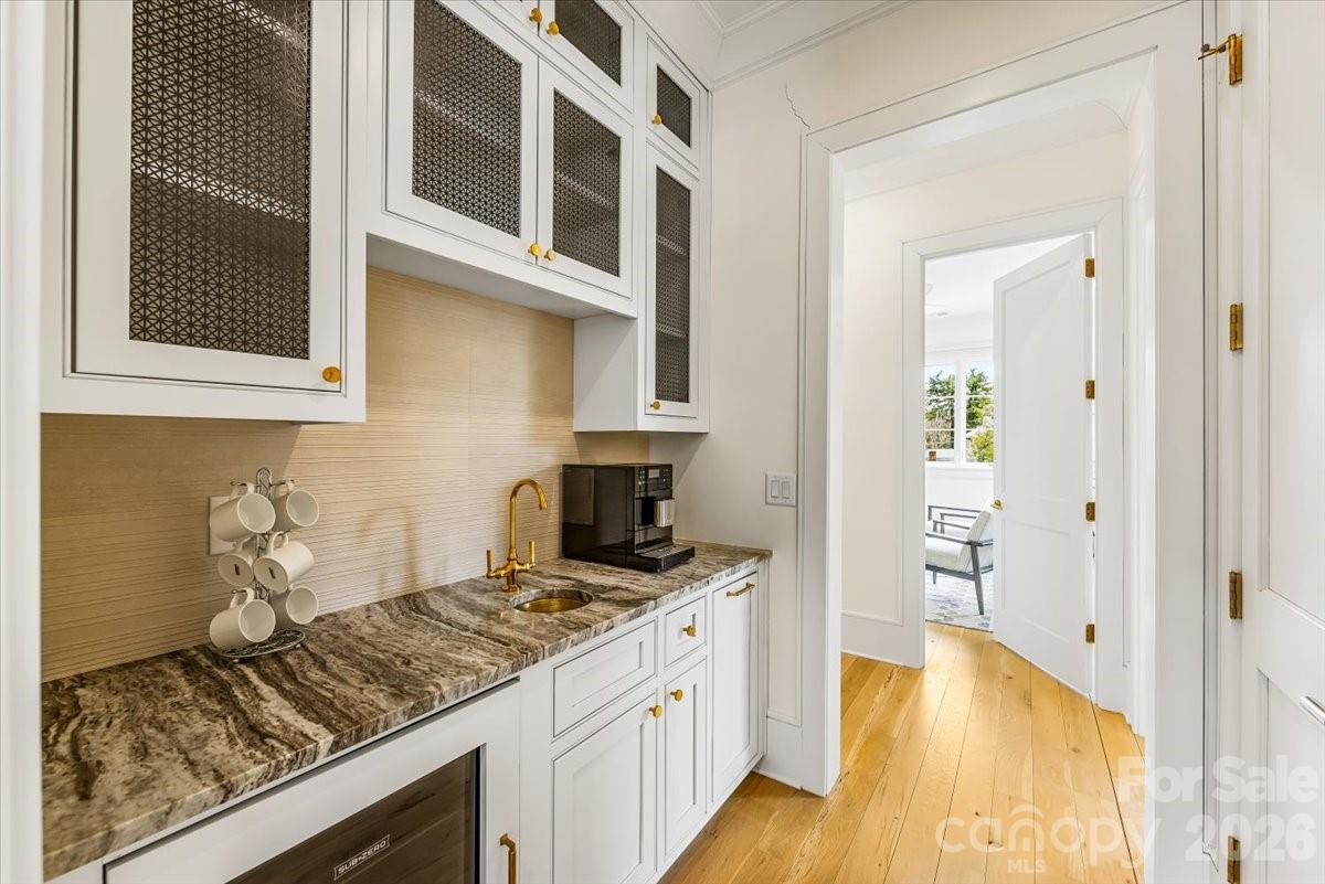 1614 Princeton Avenue Charlotte NC 28209