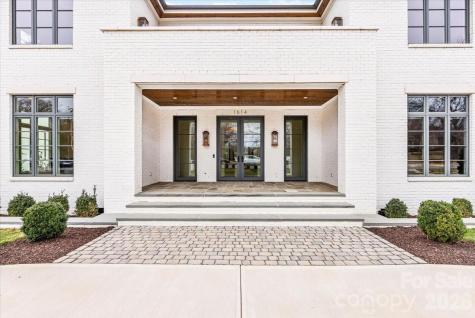 1614 Princeton Avenue Charlotte NC 28209