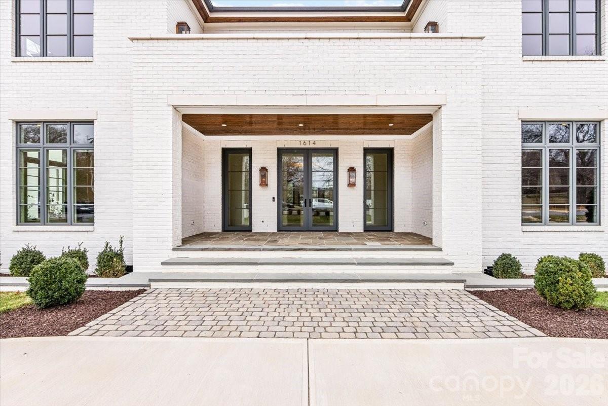 1614 Princeton Avenue Charlotte NC 28209