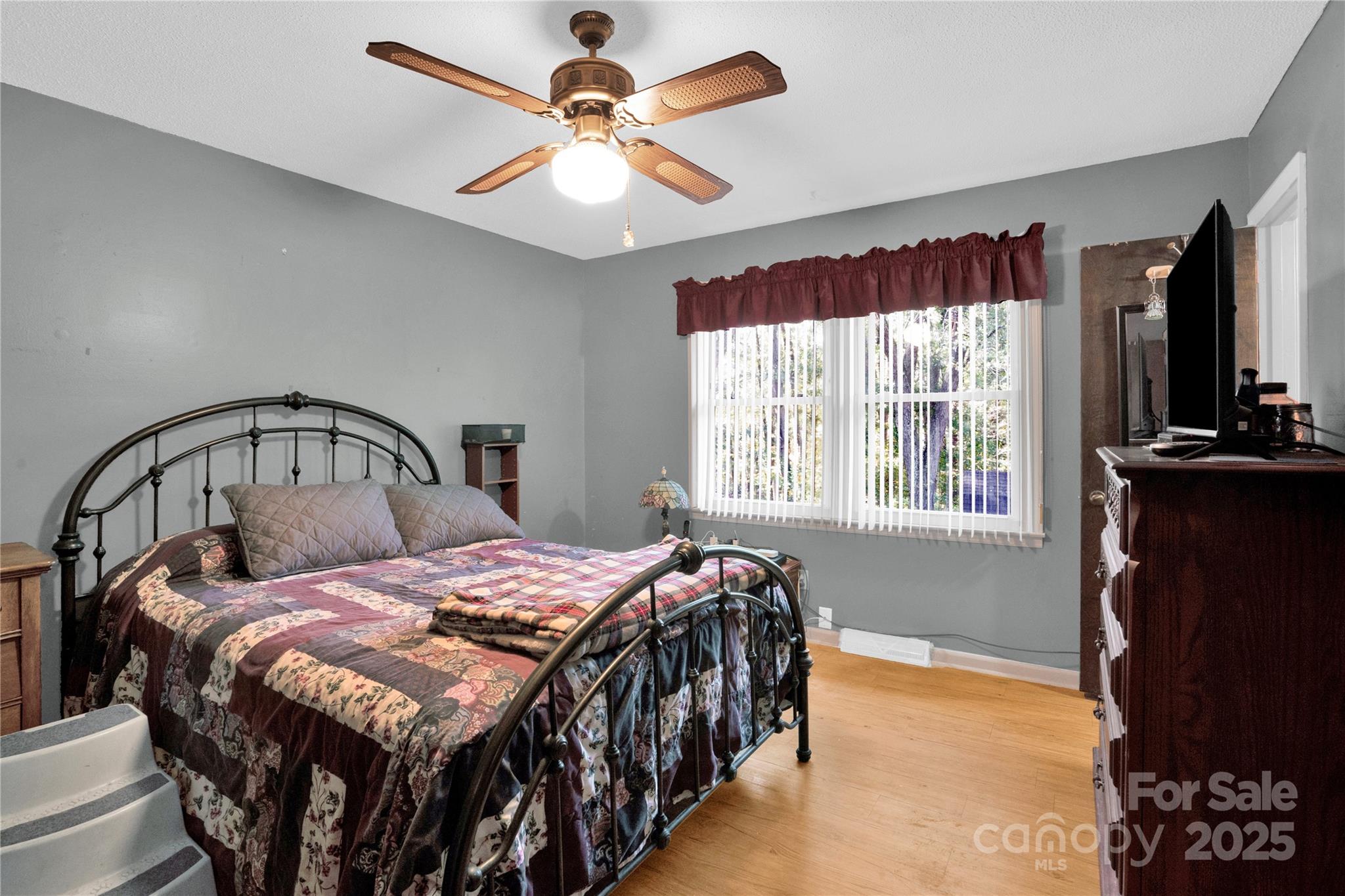 841 Knowles Drive Dallas NC 28034