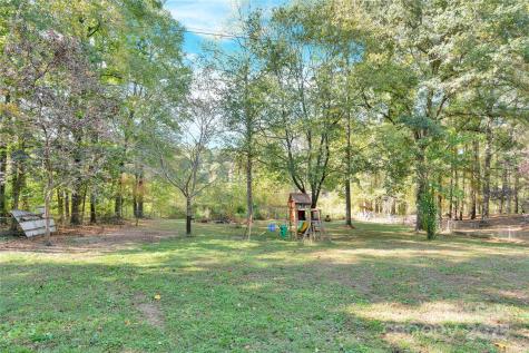 841 Knowles Drive Dallas NC 28034