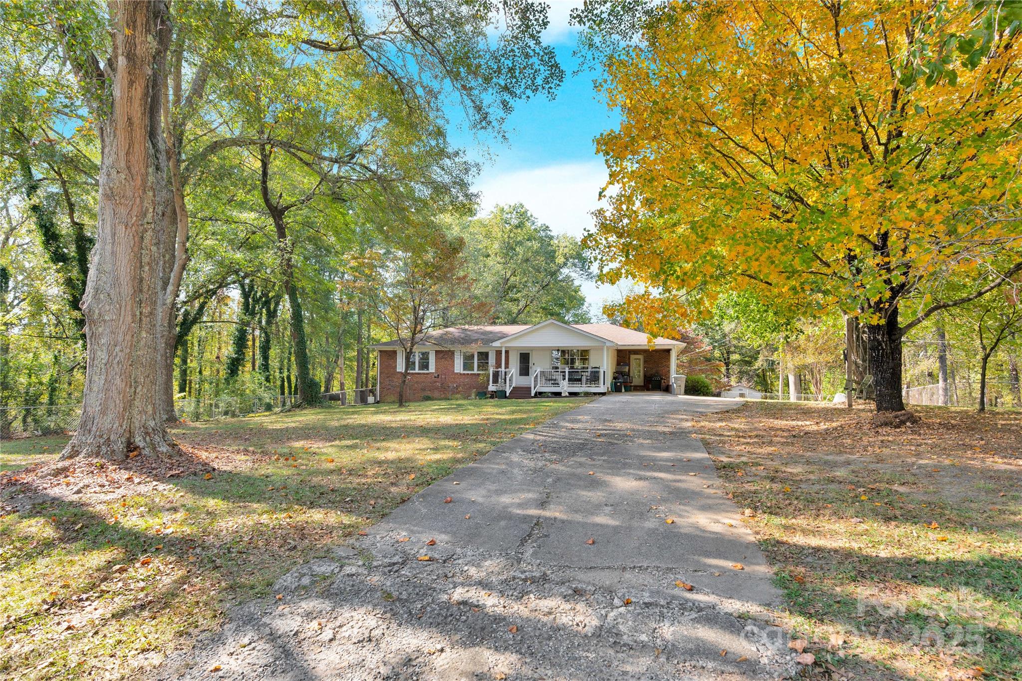 841 Knowles Drive Dallas NC 28034