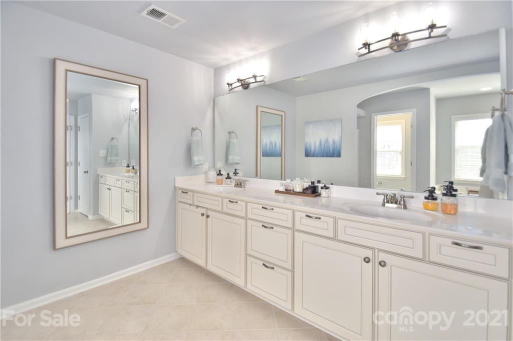 9244 Oban Passage Drive Charlotte NC 28273