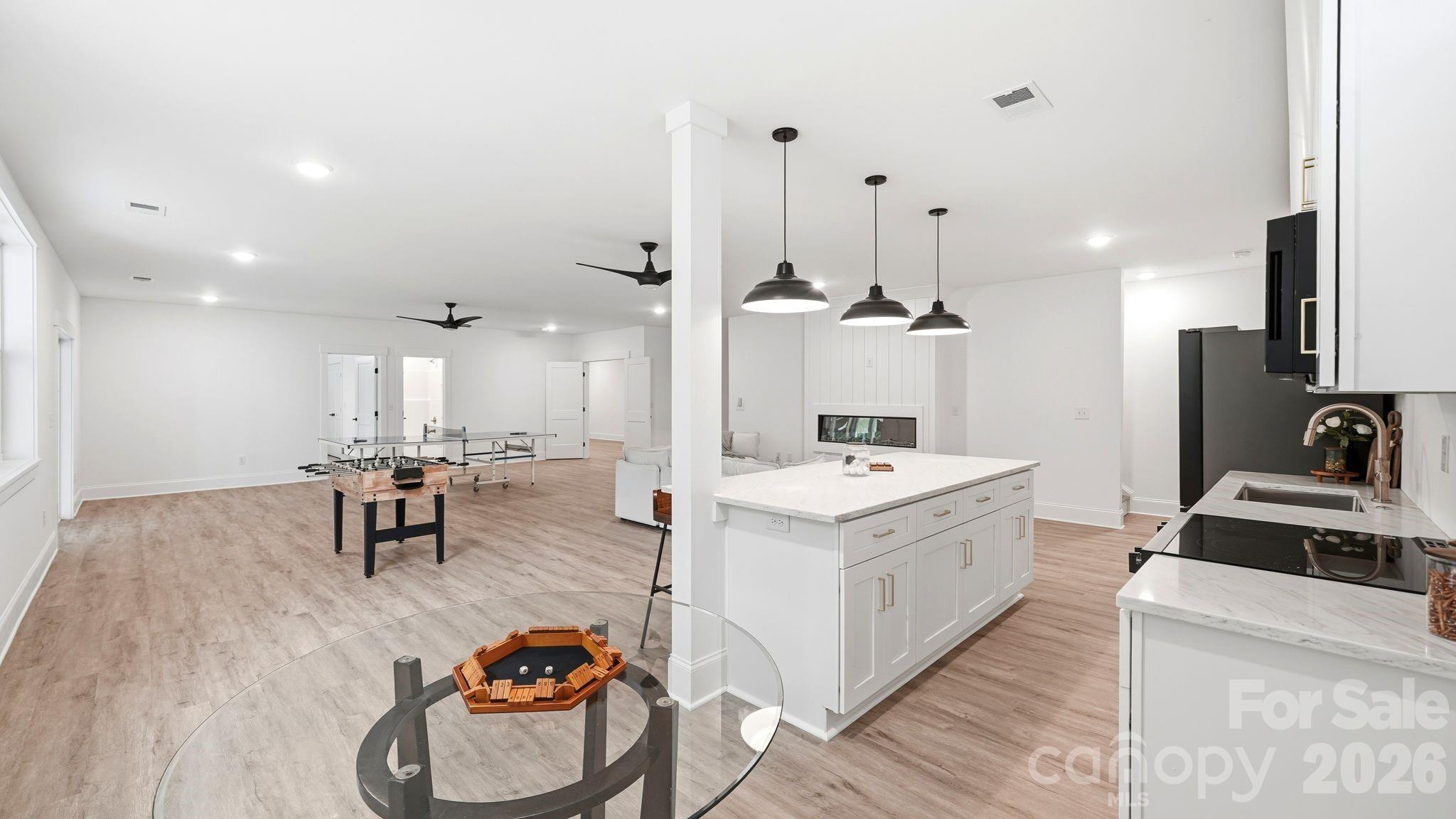 825 Breezewood Drive Charlotte NC 28262