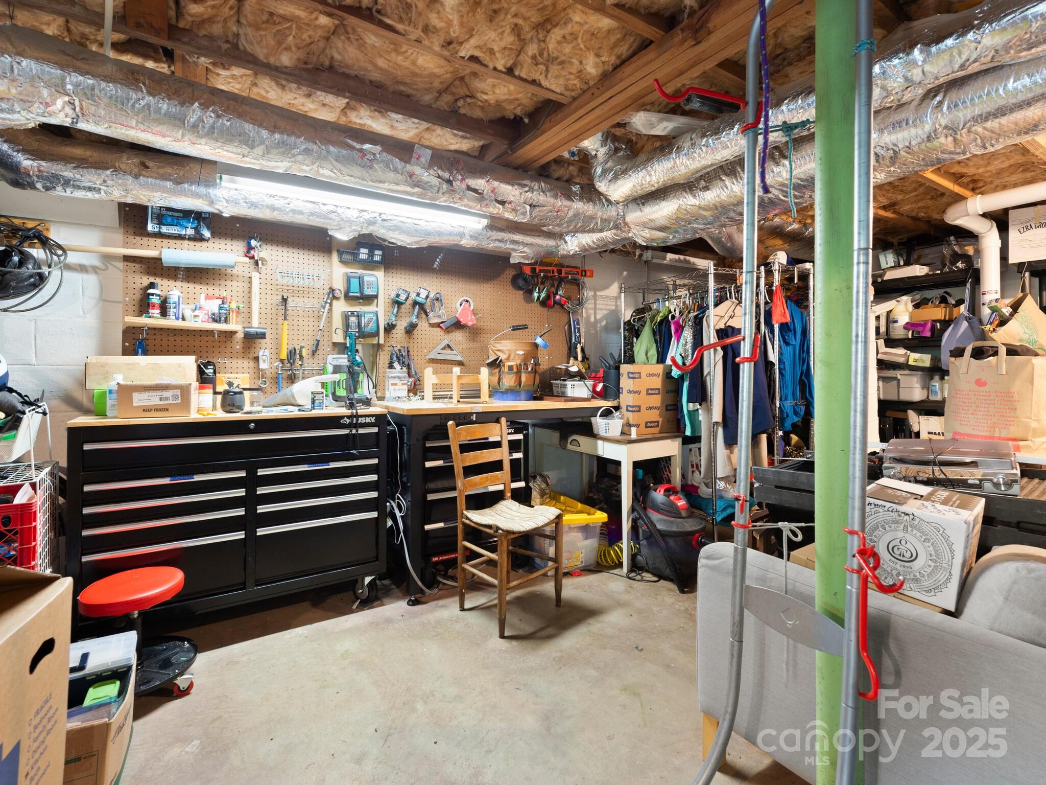 12 Rex Drive Asheville NC 28806