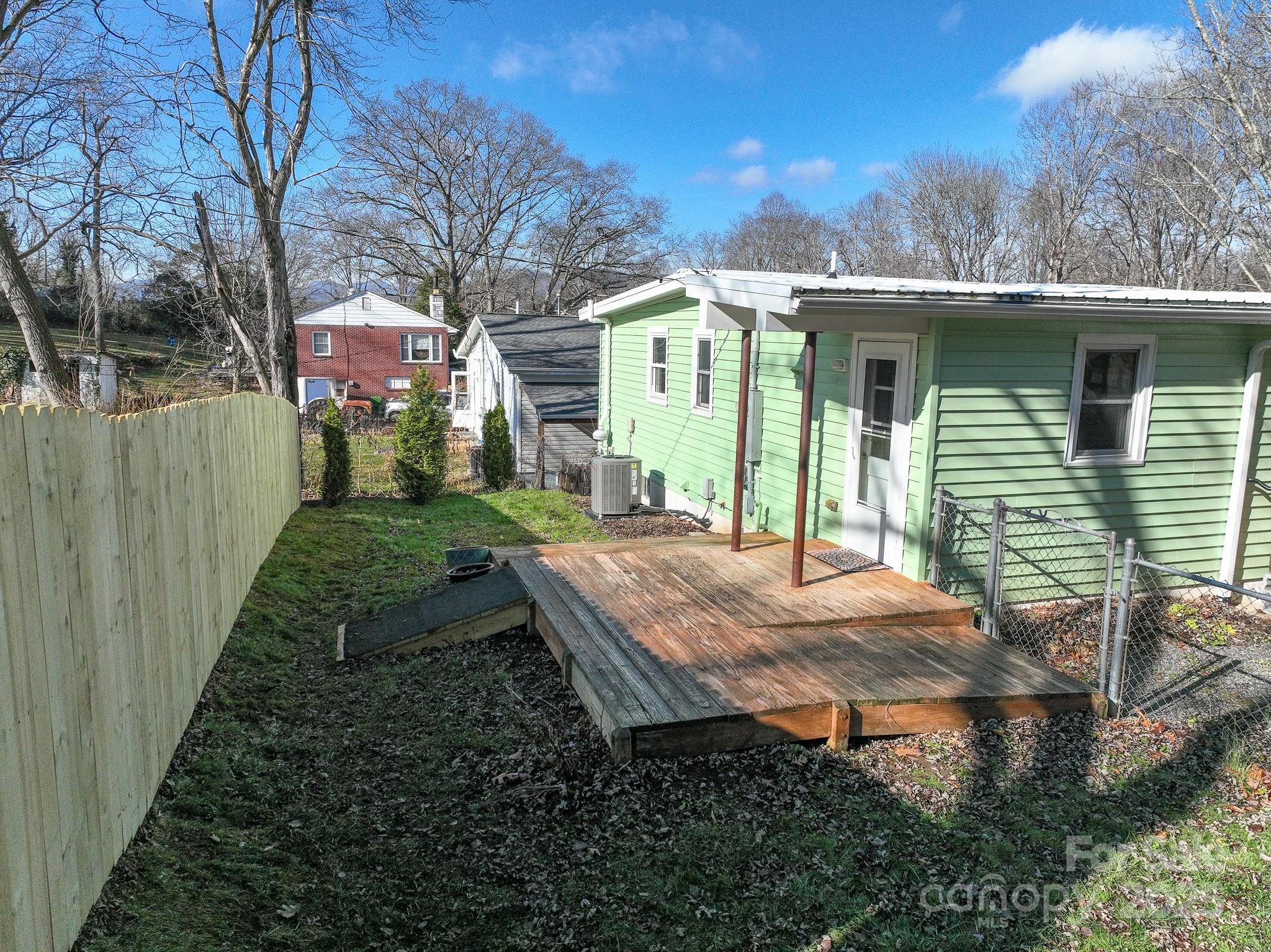 12 Rex Drive Asheville NC 28806