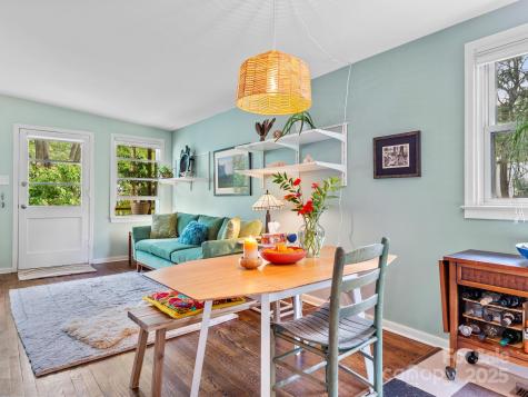 12 Rex Drive Asheville NC 28806