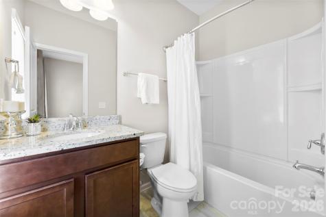 4317 Courtly Lane Belmont NC 28012