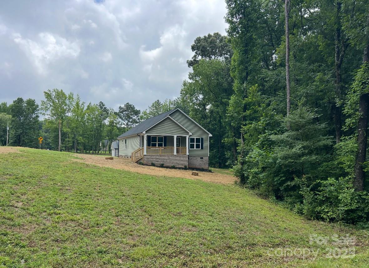 32967 Poplar Lane Road Albemarle NC 28001