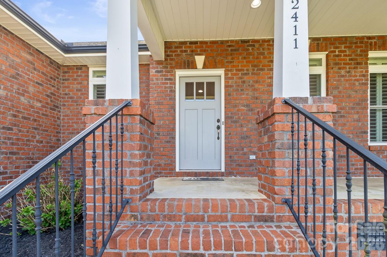 2411 Carriage Lane Lincolnton NC 28092
