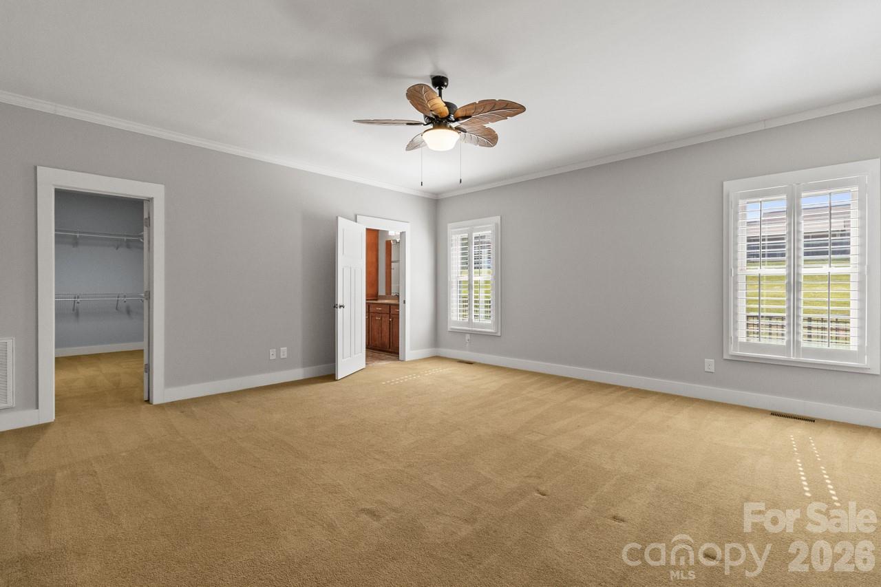 2411 Carriage Lane Lincolnton NC 28092