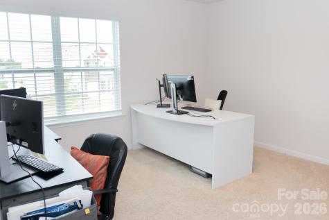 7121 Finnigan Road Charlotte NC 28215