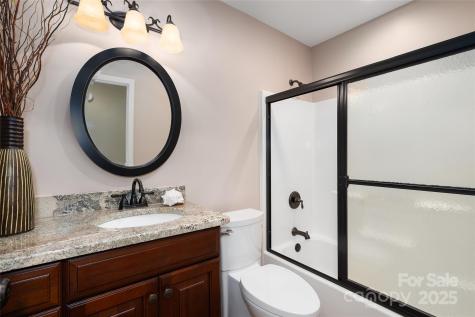 54 Lake Pointe Circle Hendersonville NC 28792