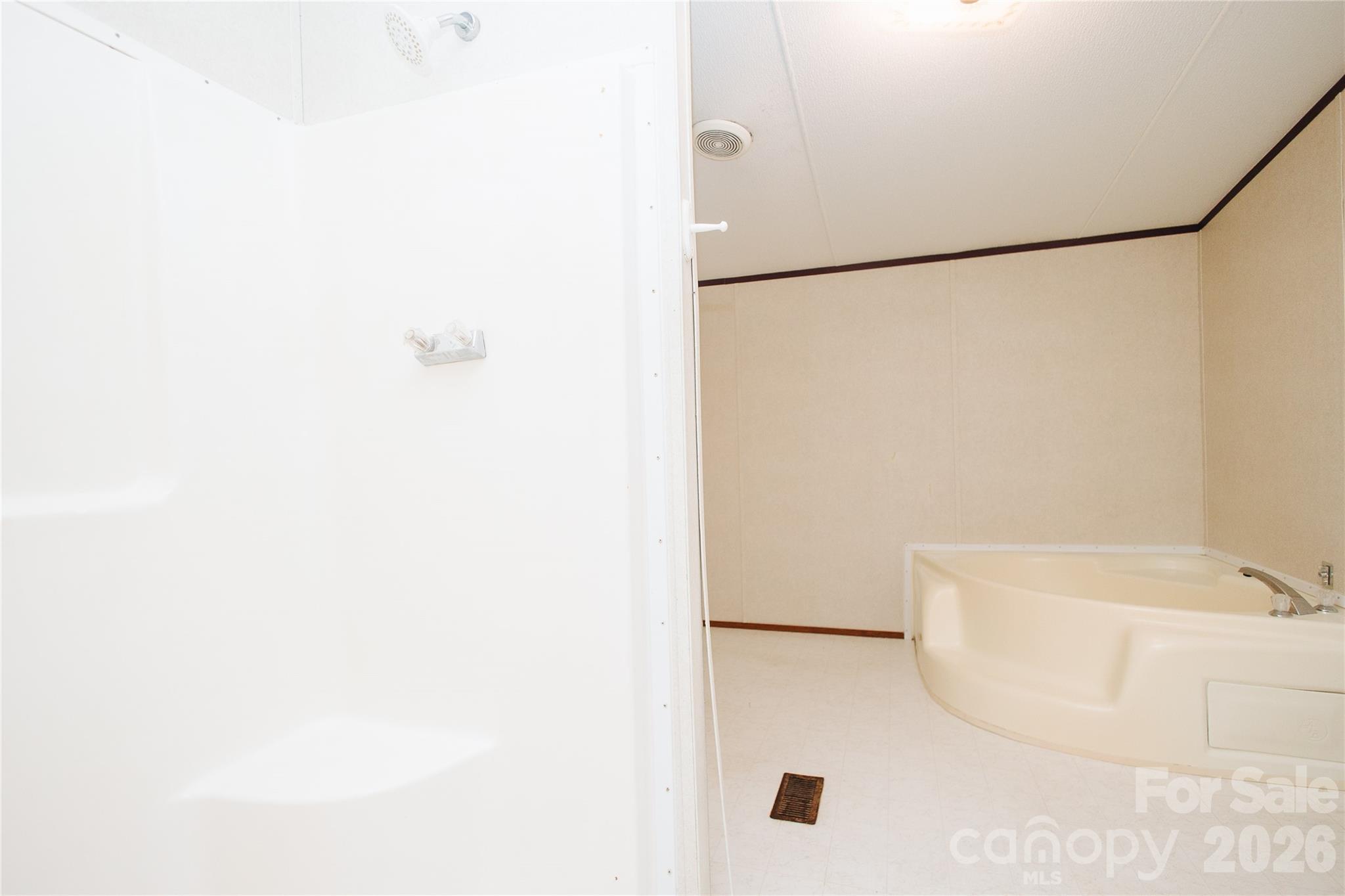 2506 Lytle Mountain Road Old Fort NC 28752