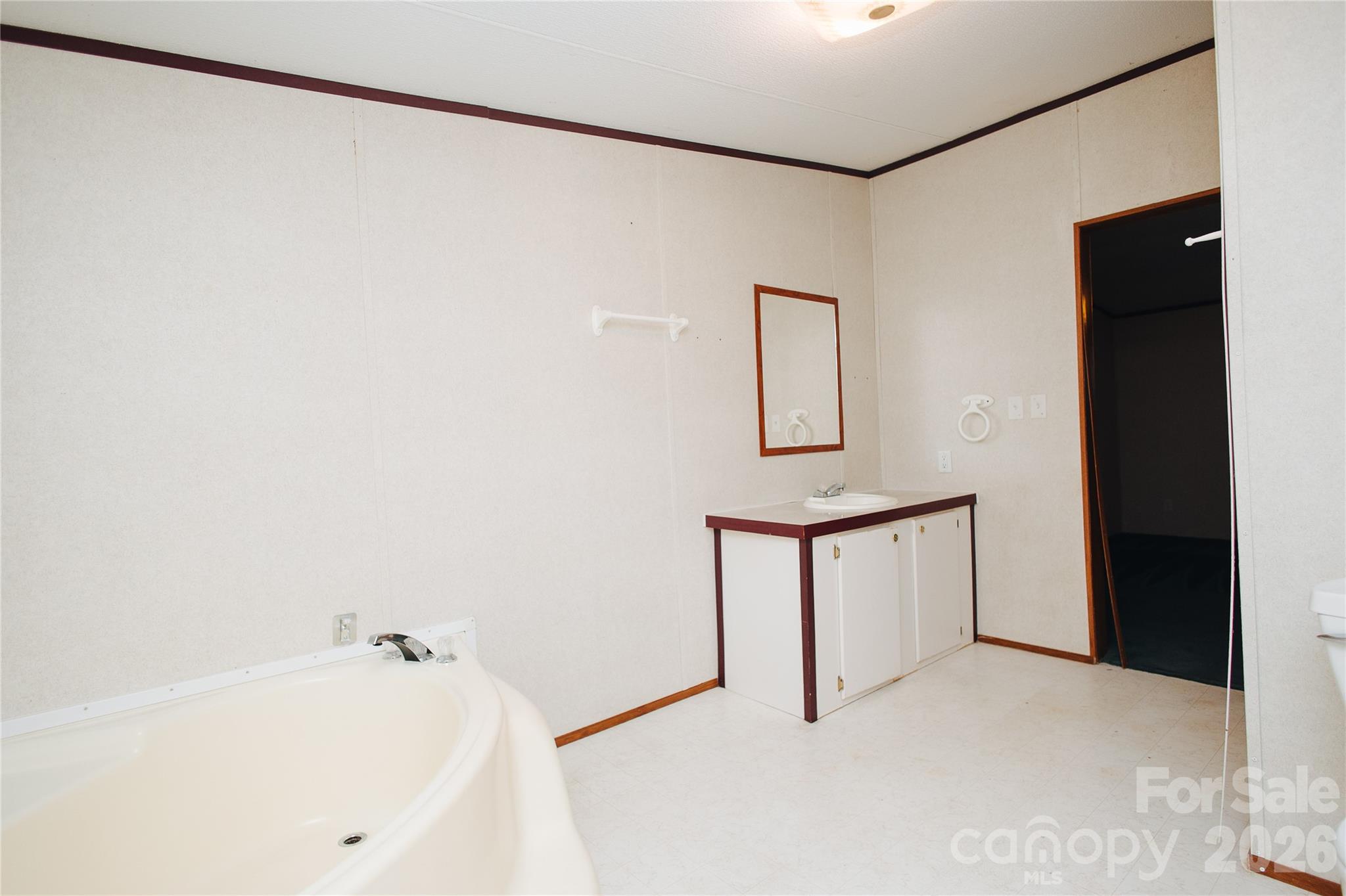 2506 Lytle Mountain Road Old Fort NC 28752