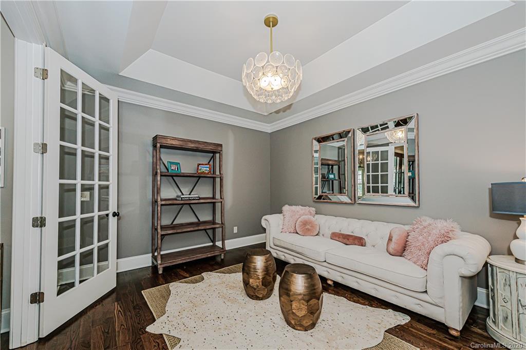 912 Mason Oaks Court Charlotte NC 28211