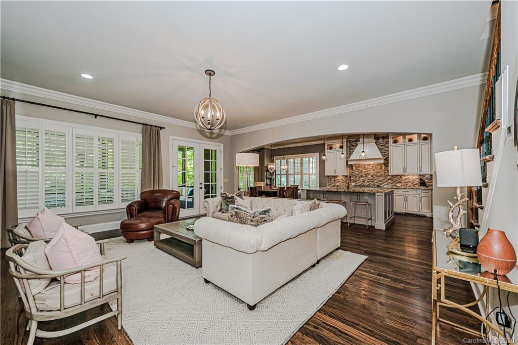 912 Mason Oaks Court Charlotte NC 28211