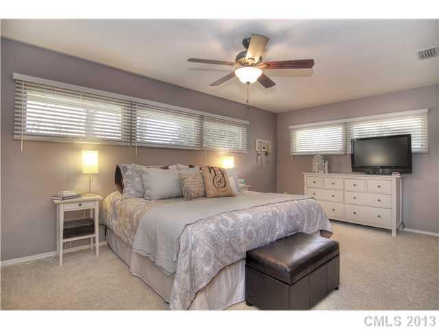 5622 Riviere Drive Charlotte NC 28211