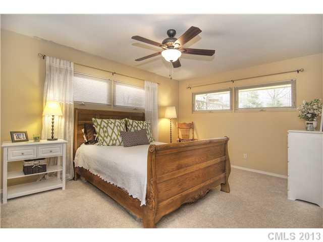5622 Riviere Drive Charlotte NC 28211