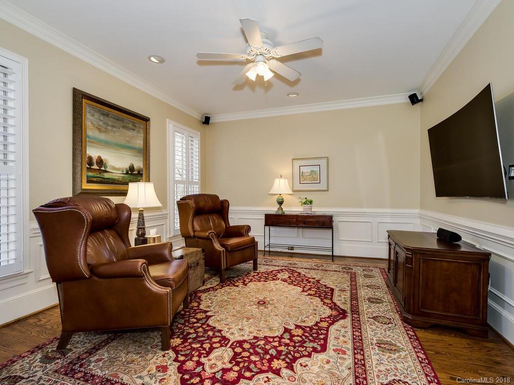 5616 Hillingdon Road Charlotte NC 28226