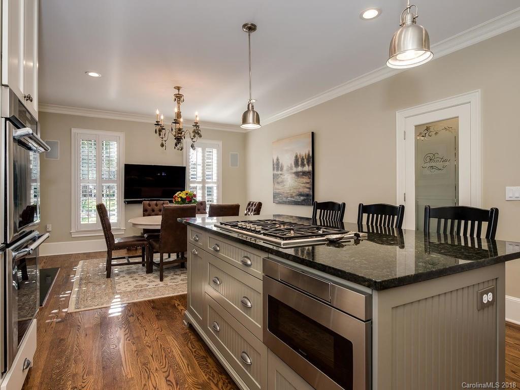 5616 Hillingdon Road Charlotte NC 28226