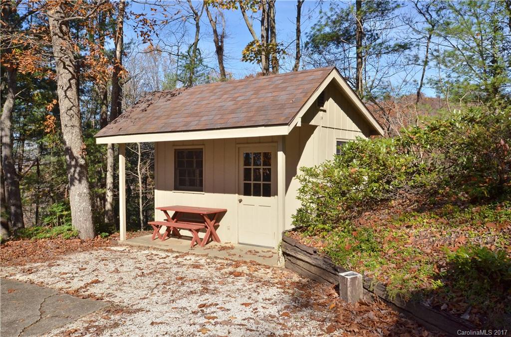 36 Woodcrest Road Asheville NC 28804