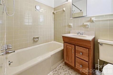 238 Lakeview Drive Blacksburg SC 29702