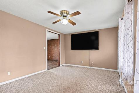 238 Lakeview Drive Blacksburg SC 29702