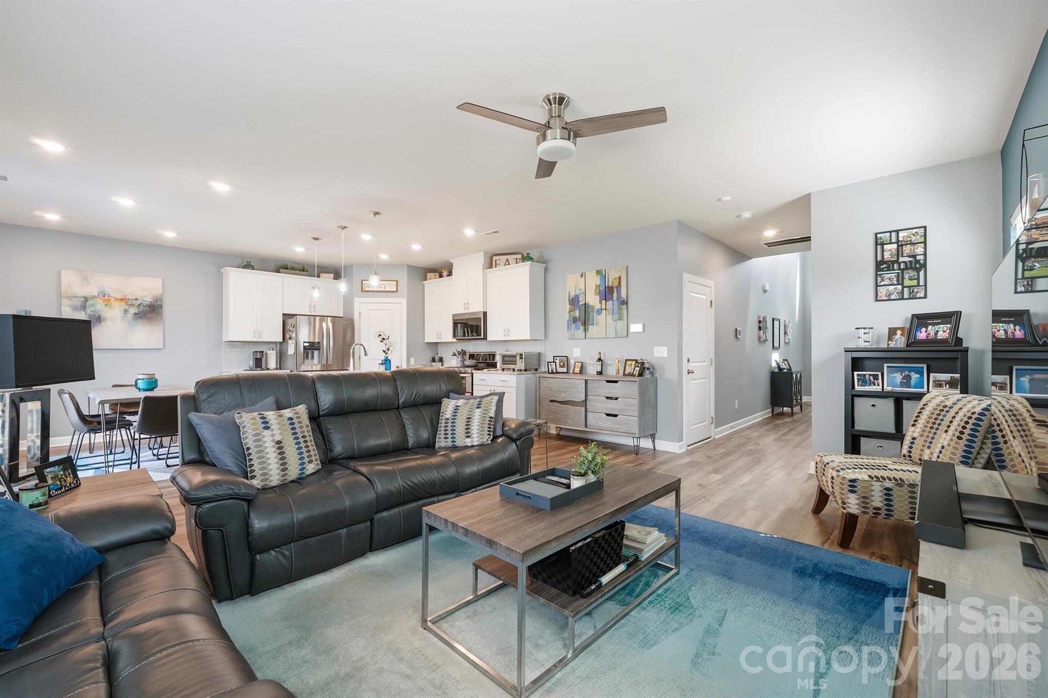 2010 Red Ash Drive Charlotte NC 28215