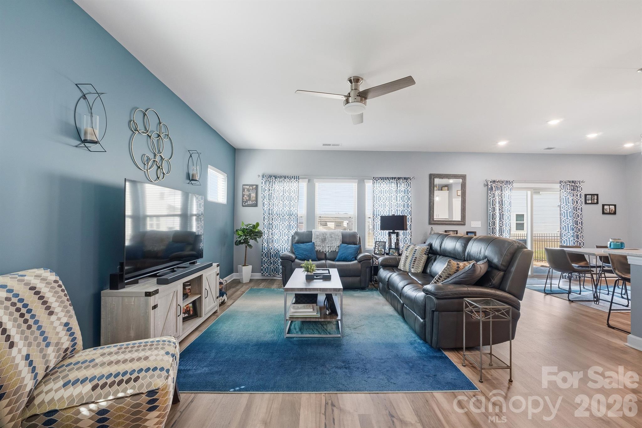 2010 Red Ash Drive Charlotte NC 28215
