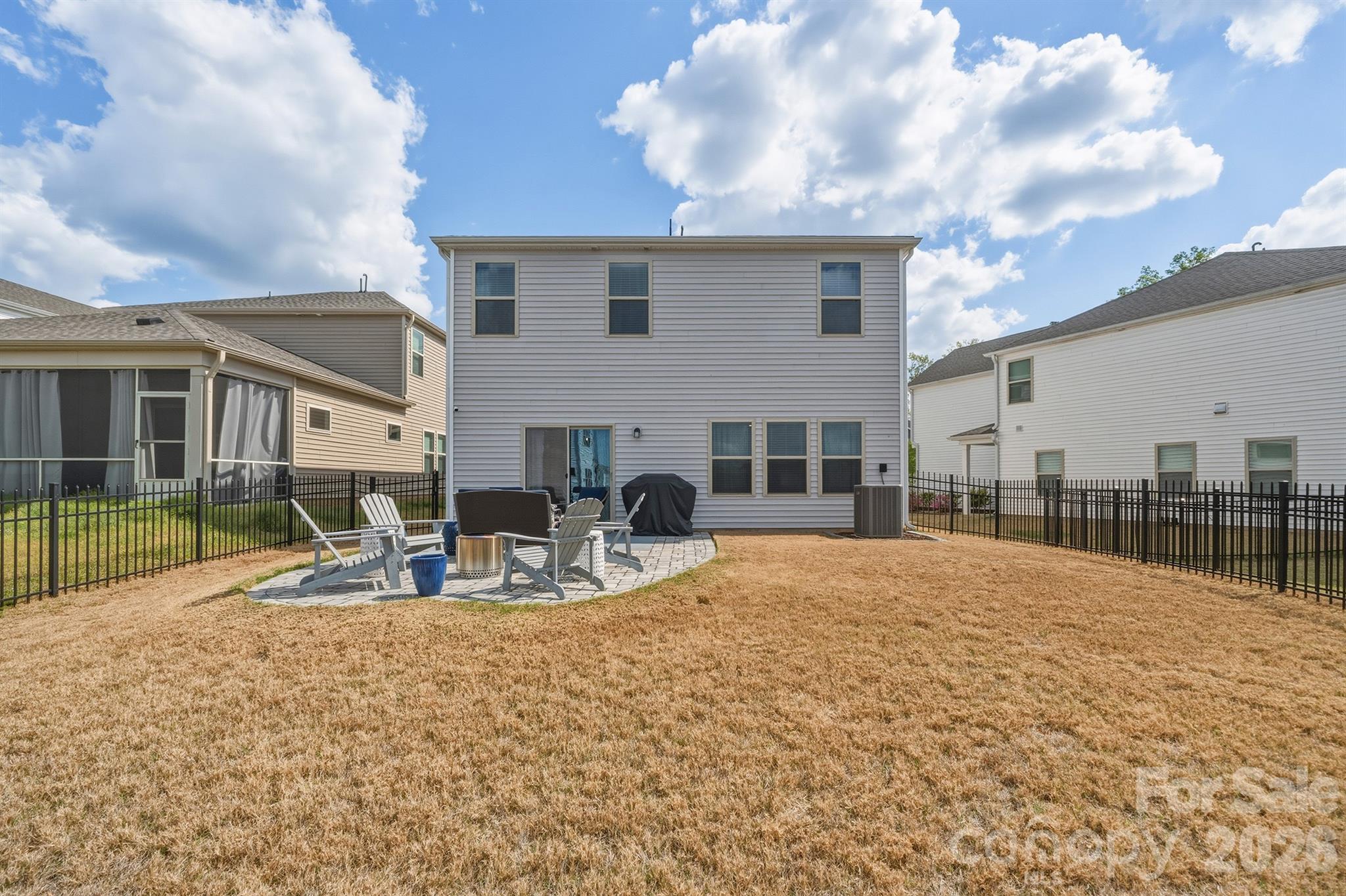 2010 Red Ash Drive Charlotte NC 28215