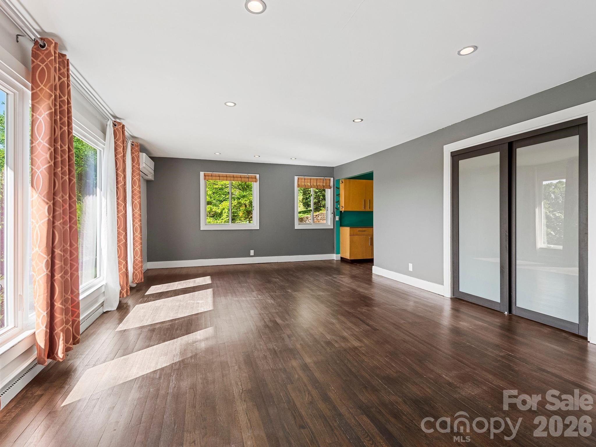 36 Robinwood Avenue Asheville NC 28806