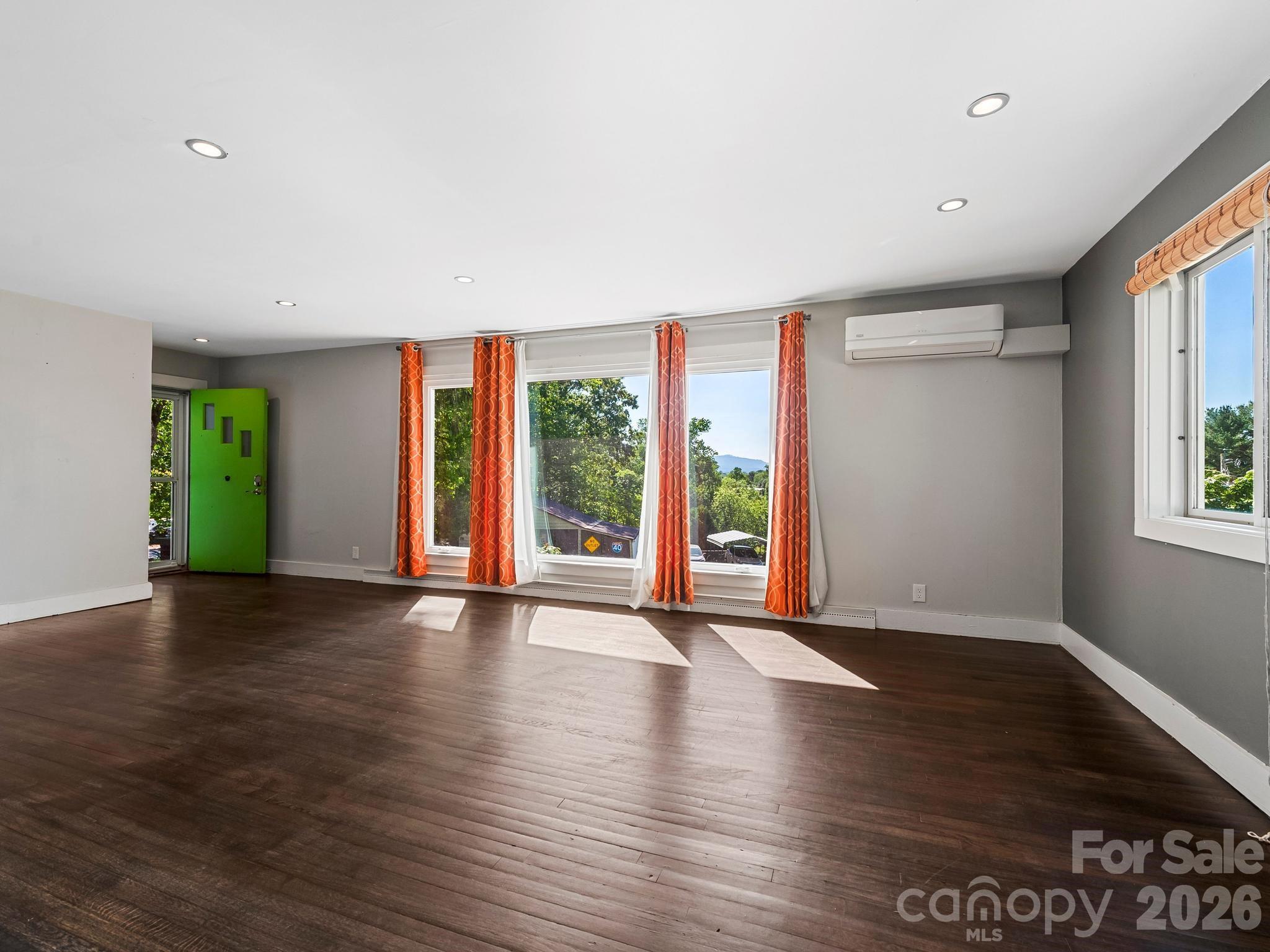 36 Robinwood Avenue Asheville NC 28806