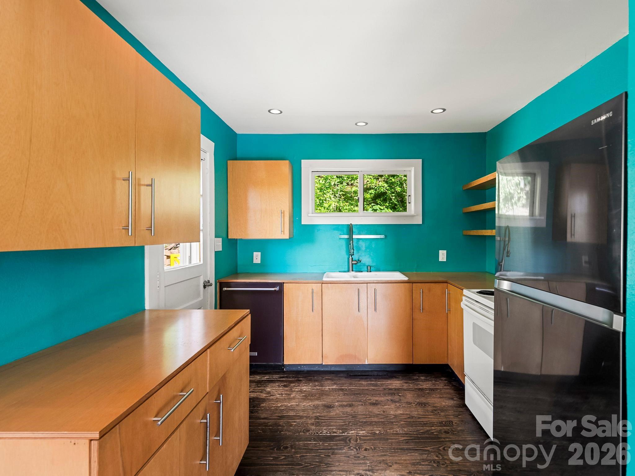 36 Robinwood Avenue Asheville NC 28806