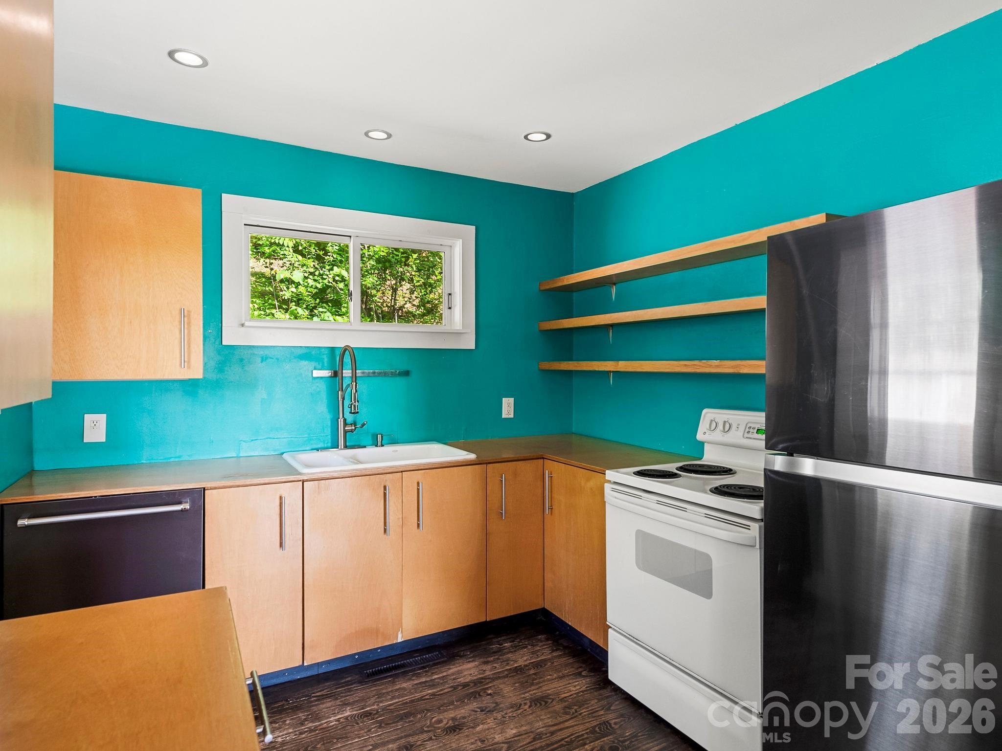 36 Robinwood Avenue Asheville NC 28806