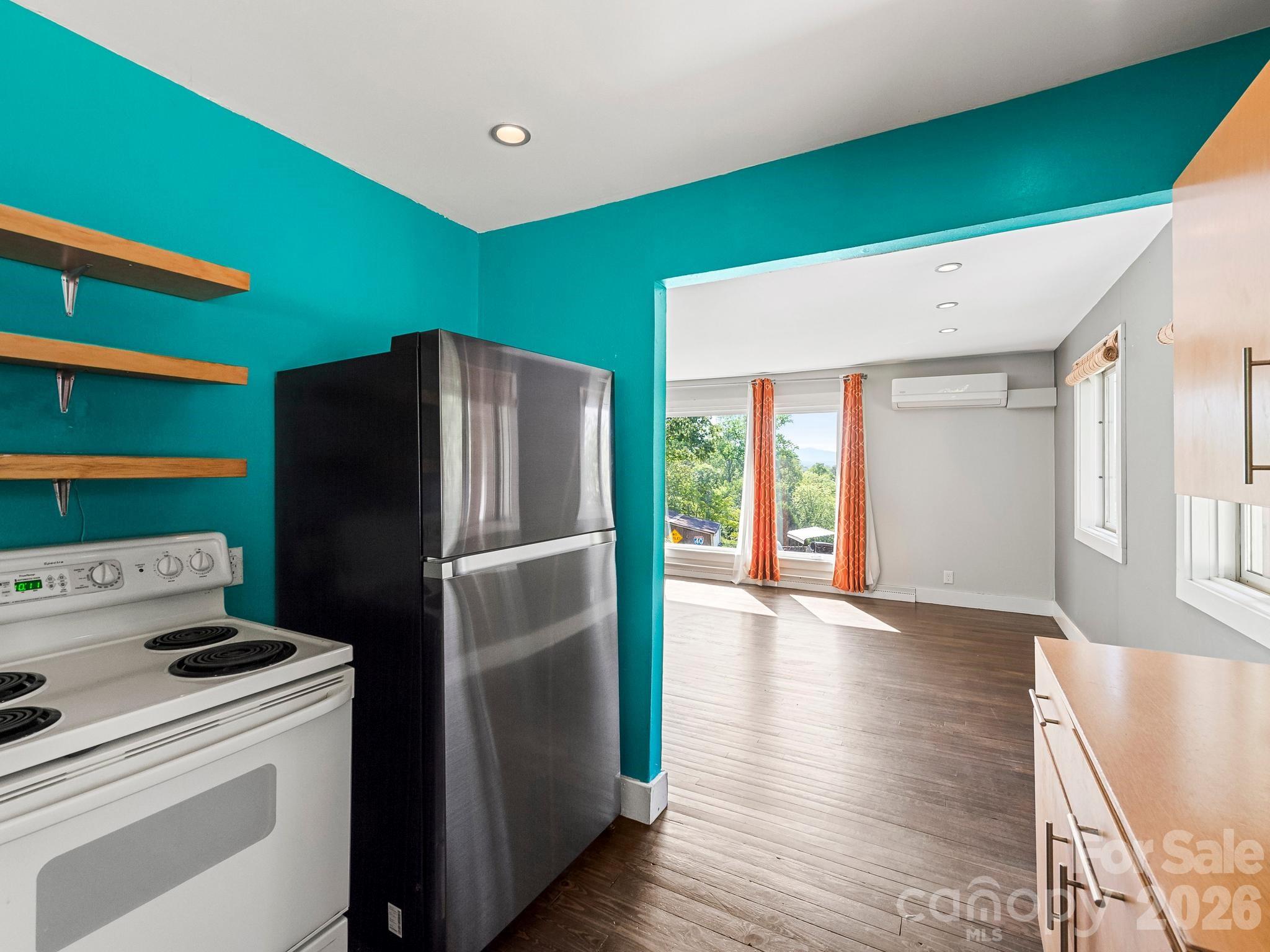 36 Robinwood Avenue Asheville NC 28806