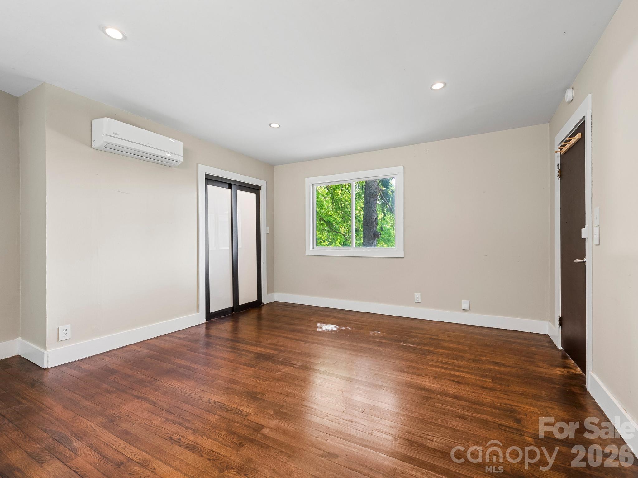 36 Robinwood Avenue Asheville NC 28806
