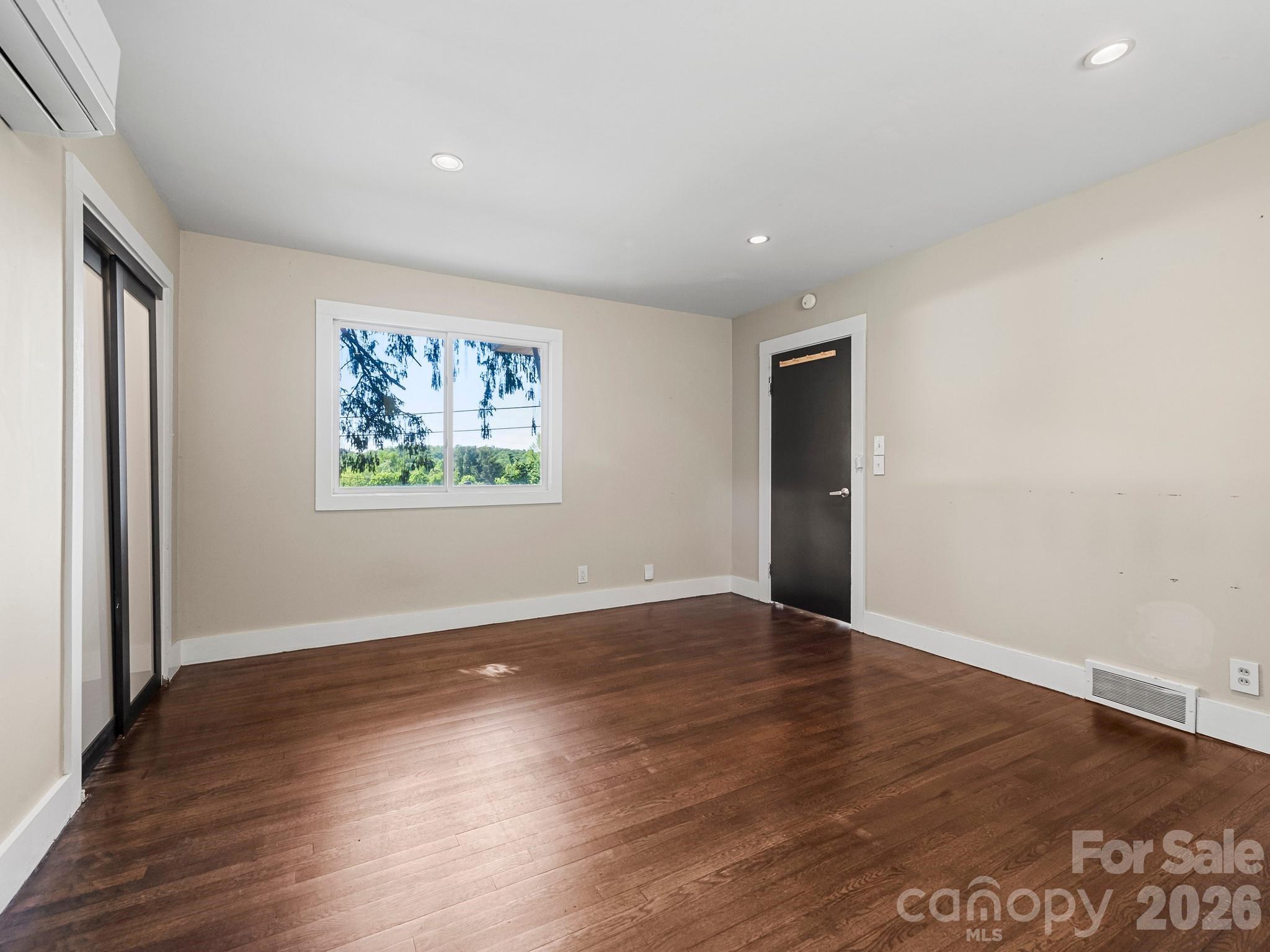 36 Robinwood Avenue Asheville NC 28806