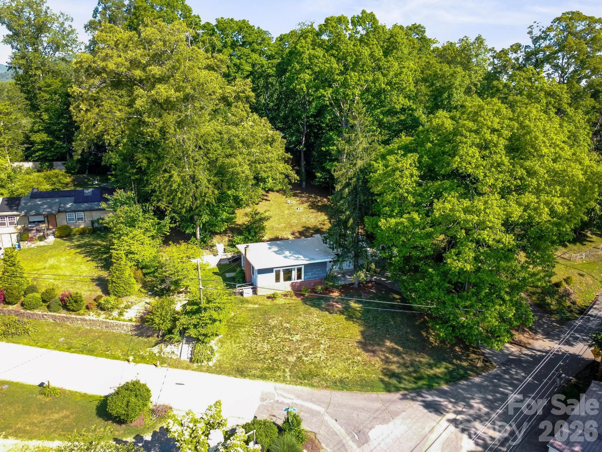 36 Robinwood Avenue Asheville NC 28806