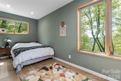 77A Mcintyre Drive Asheville NC 28803