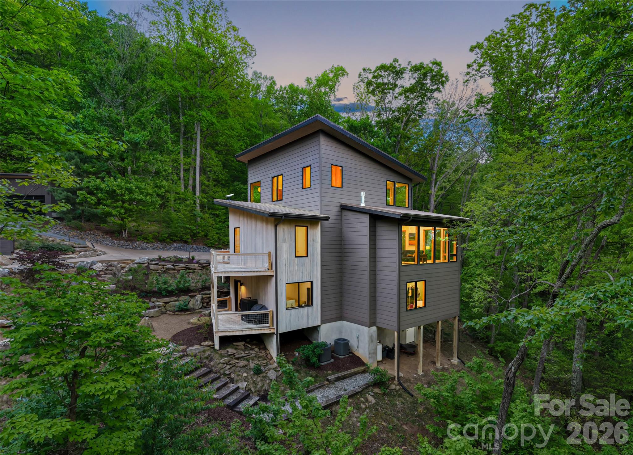 77A Mcintyre Drive Asheville NC 28803