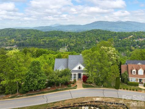 1403 Woodsong Drive Hendersonville NC 28791