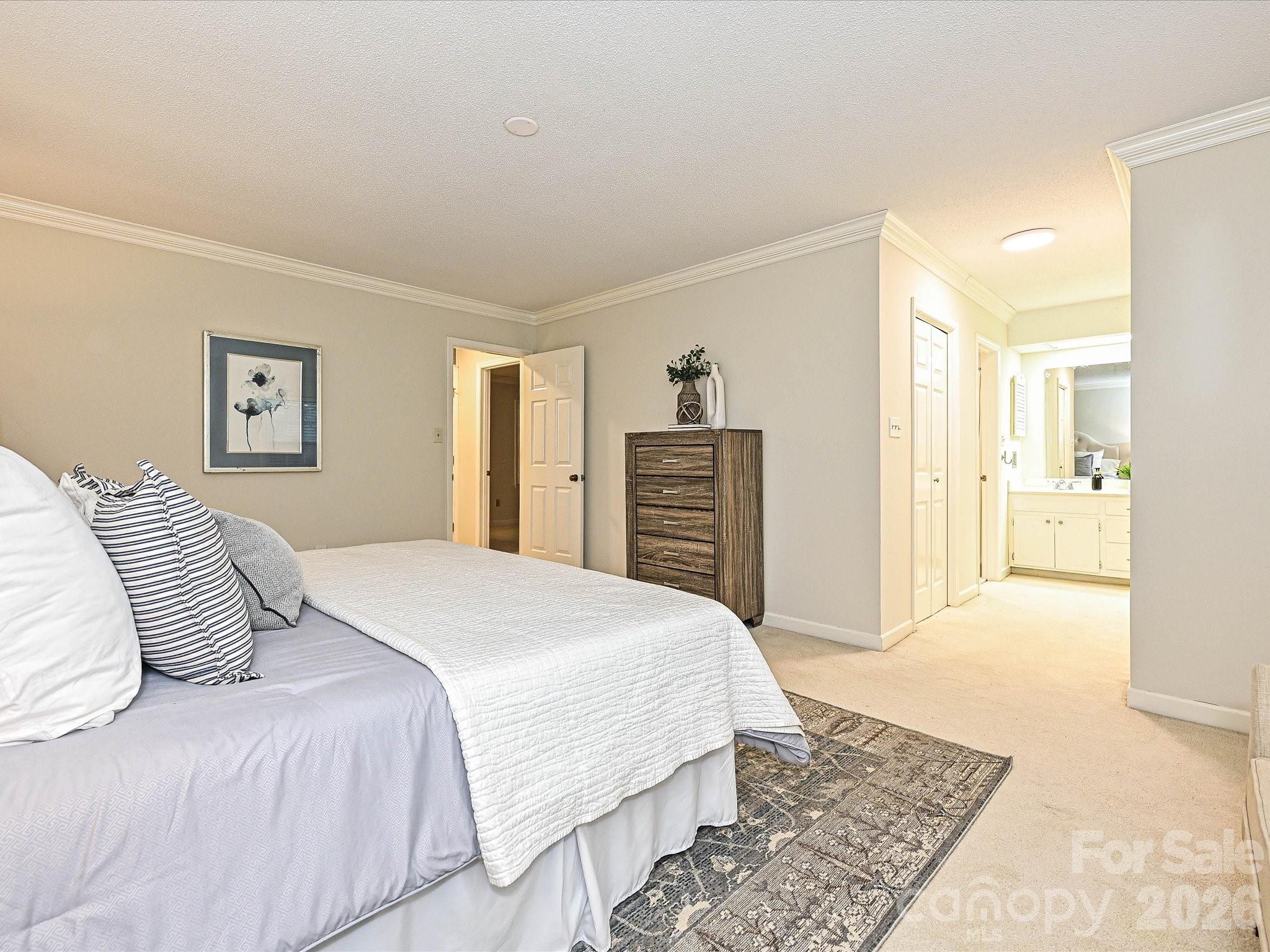 7417 Red Oak Lane Charlotte NC 28226