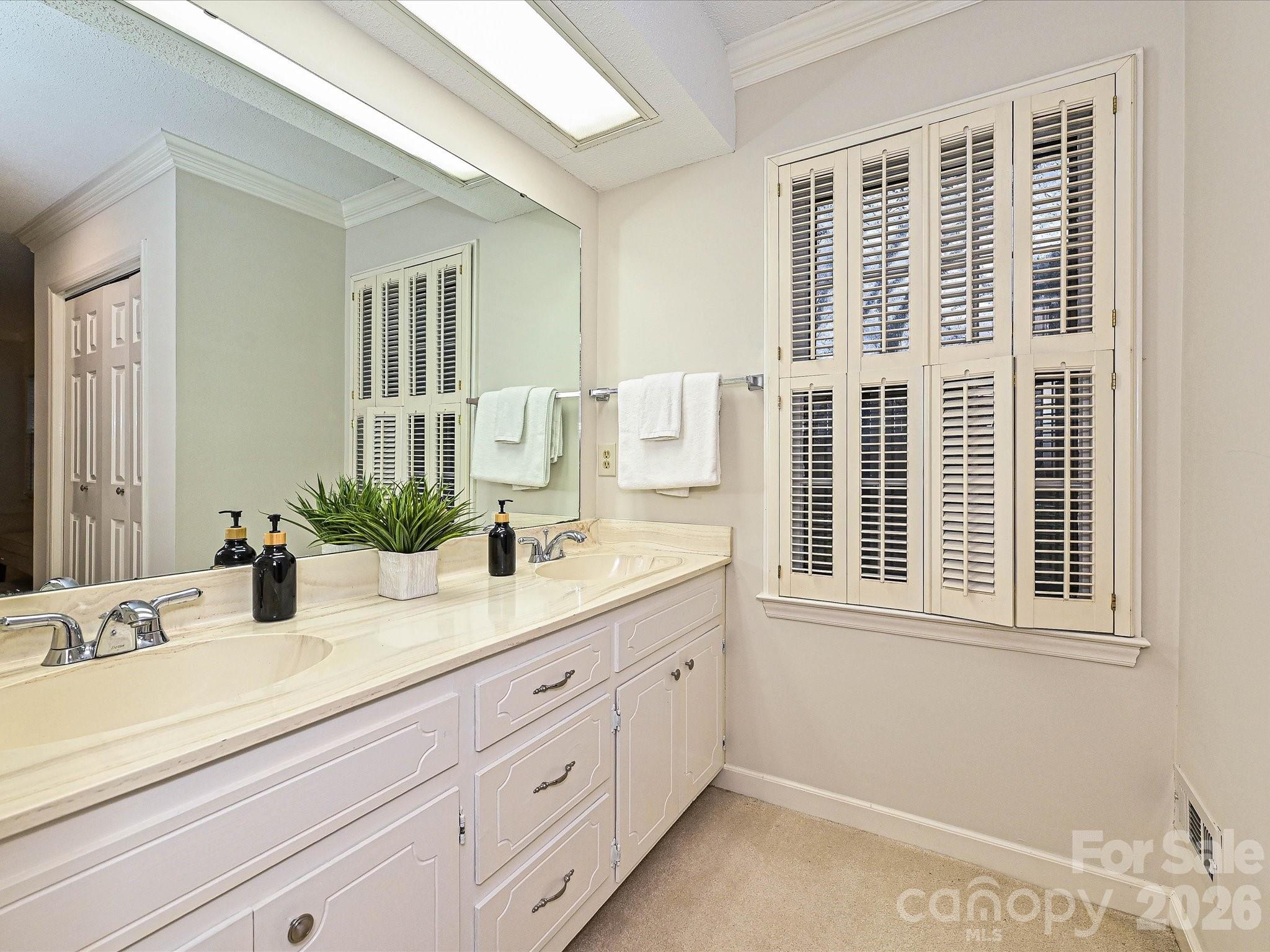 7417 Red Oak Lane Charlotte NC 28226