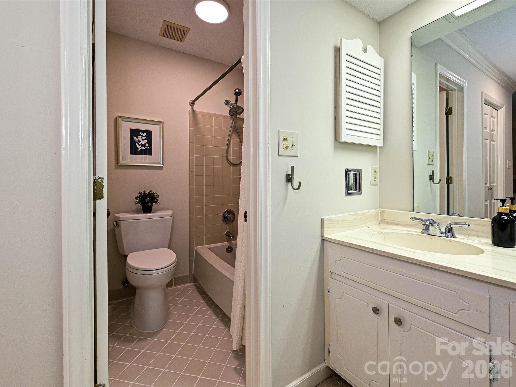 7417 Red Oak Lane Charlotte NC 28226