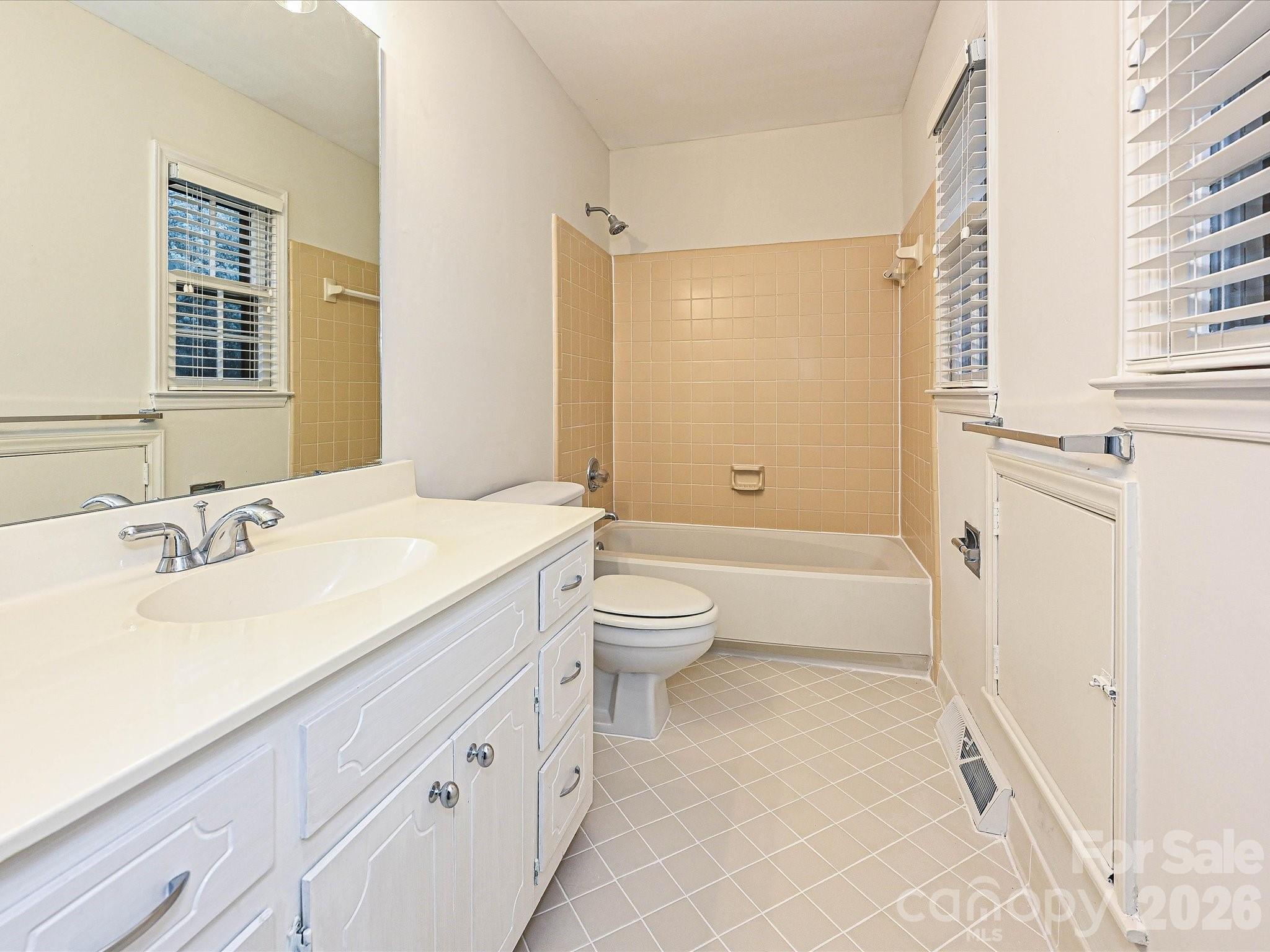 7417 Red Oak Lane Charlotte NC 28226
