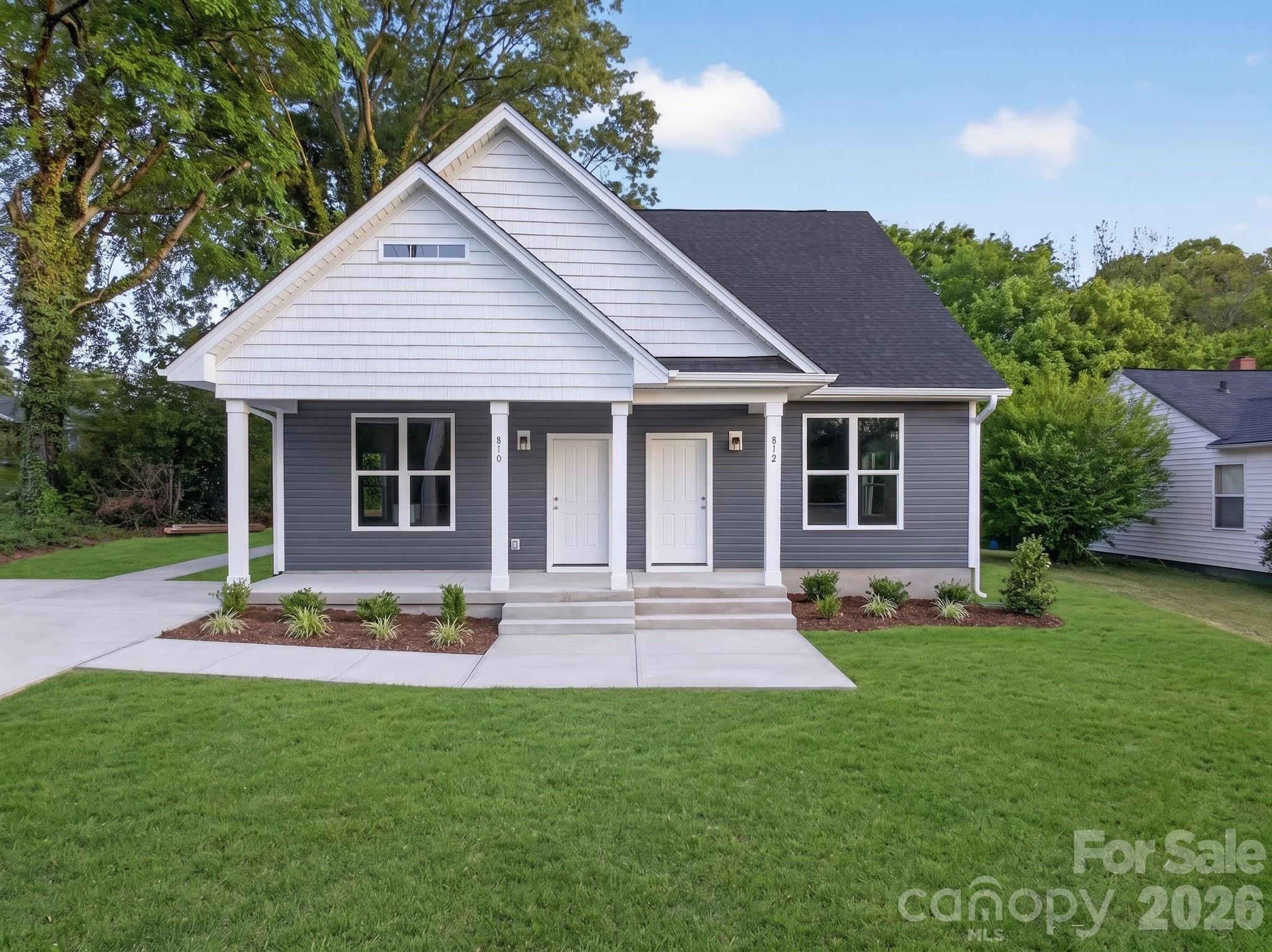 810 / 812 E Lincoln Street Lincolnton NC 28092